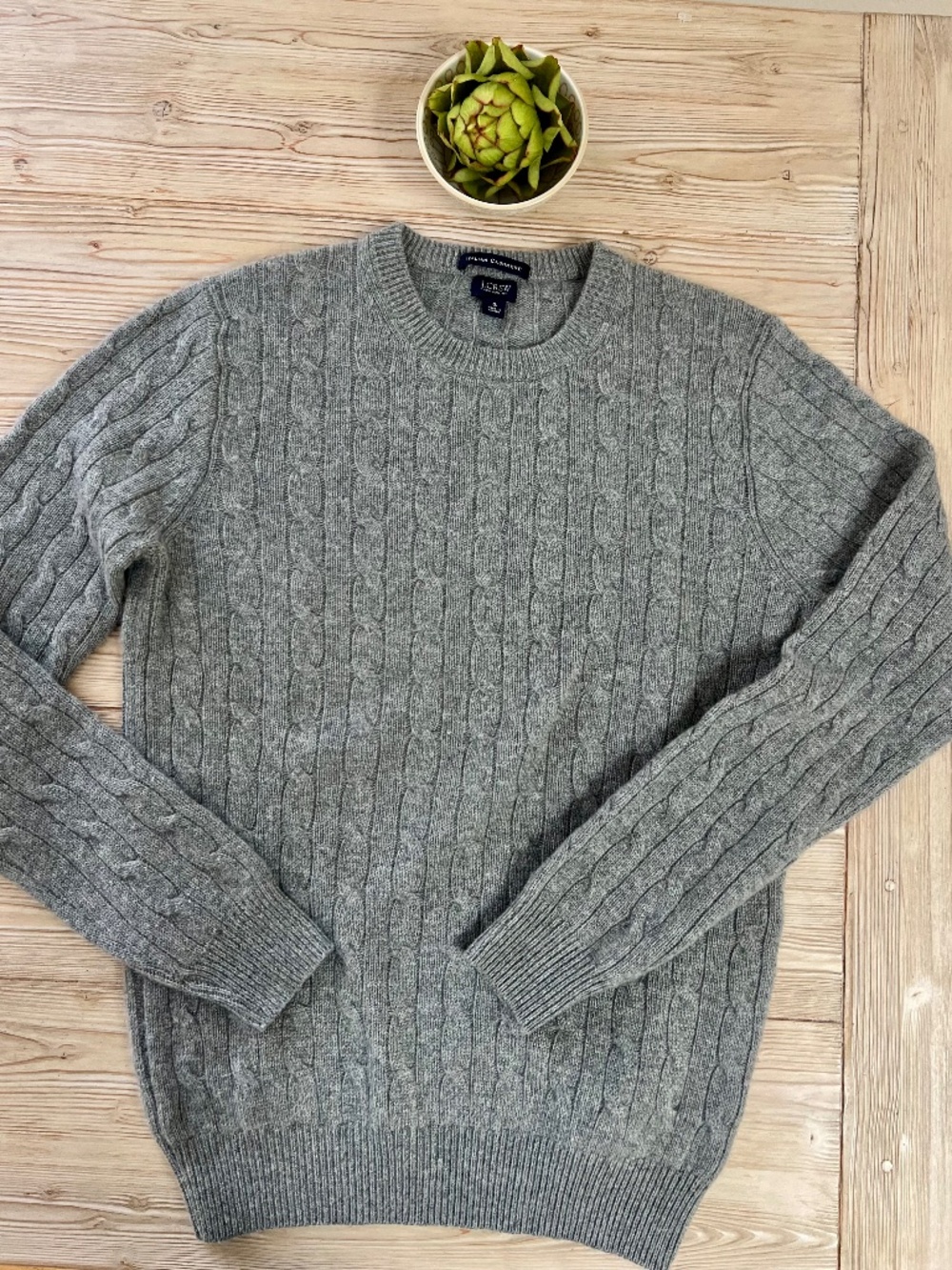 J.Crew Italian Cashmere Gray Cable Knit Crewneck Sweater Small